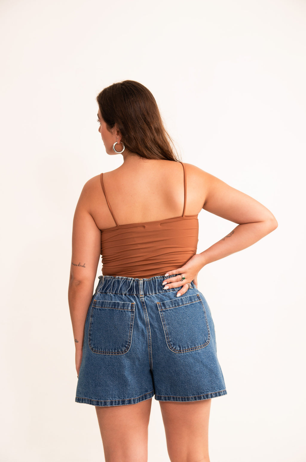 Short Jeans Elástico - Lavagem escura