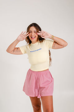 Baby Tee Amarelo Manteiga - Fruta da Estação