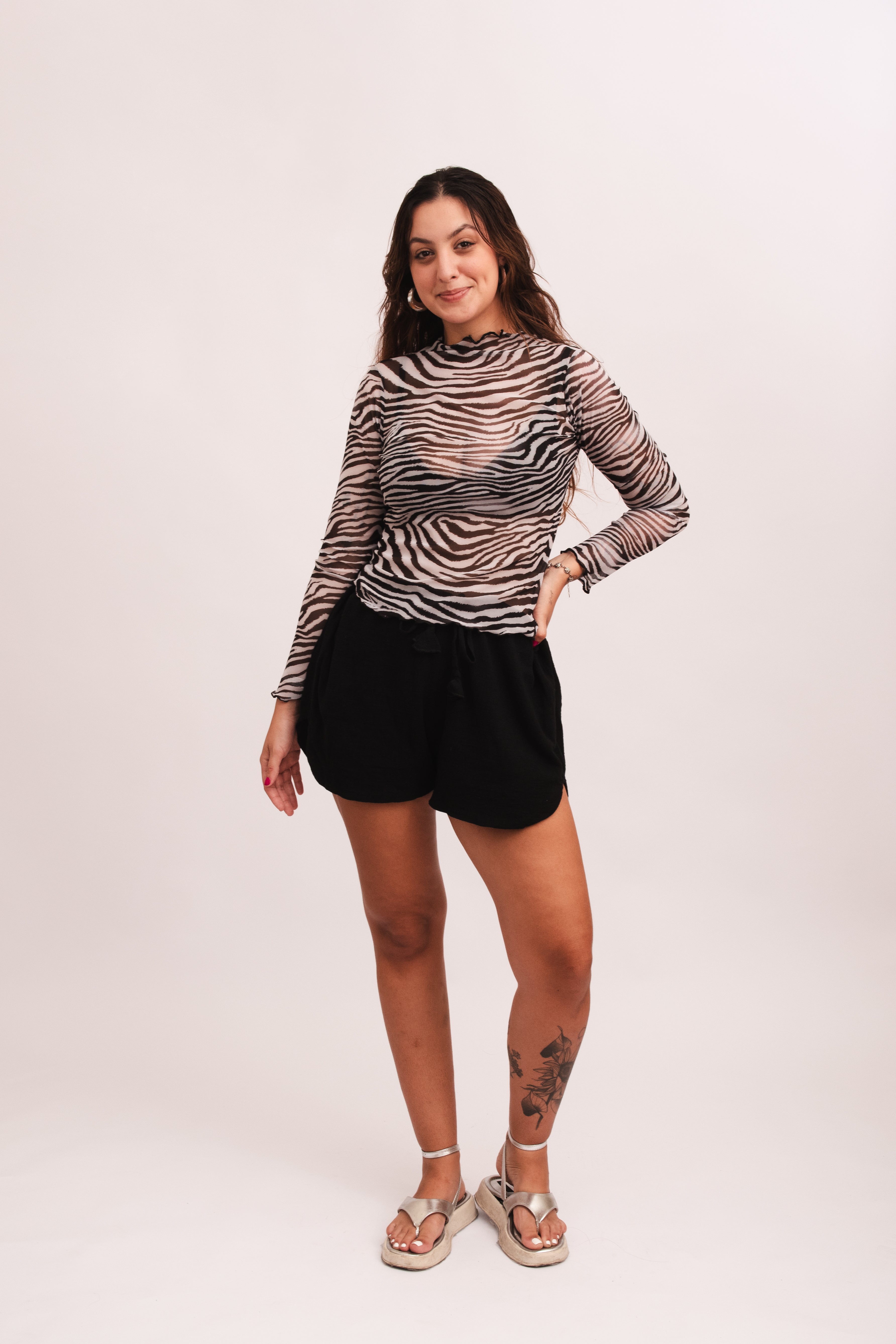 Blusa Tule Manga Comprida - Zebrada