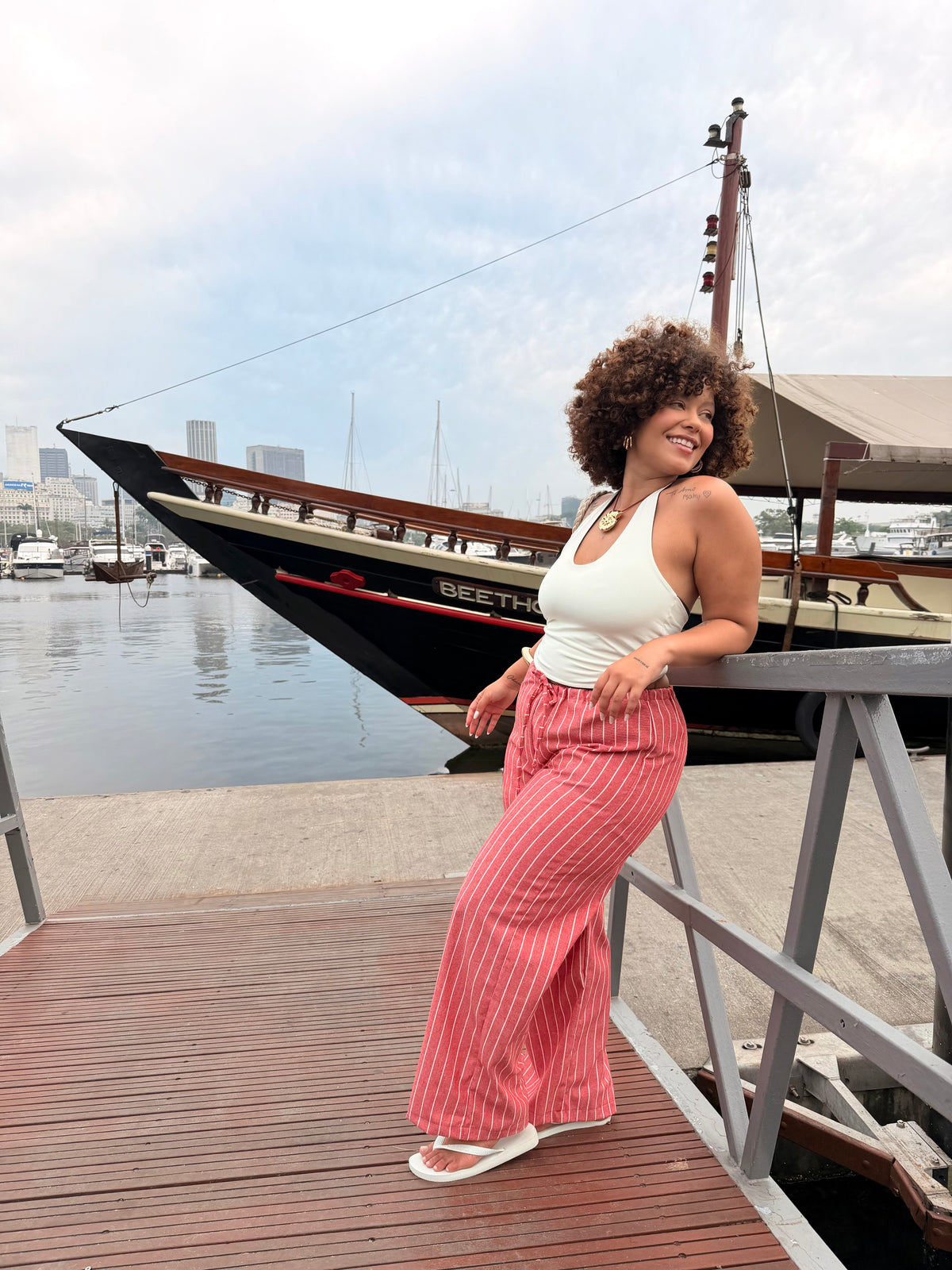 Blusa Onda Dupla Face Poliamida - Preto e Off White