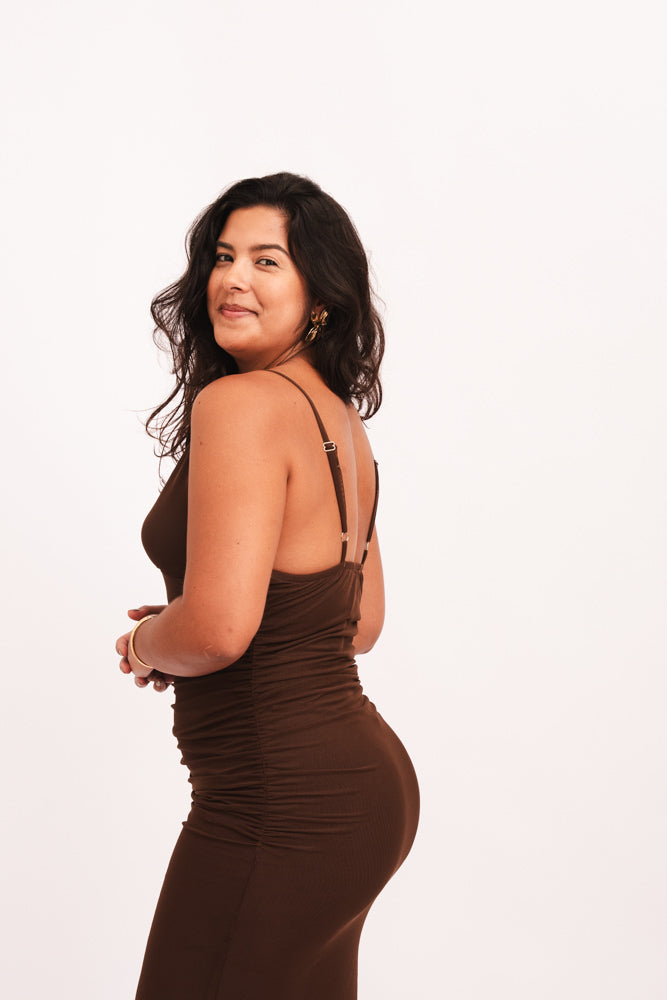 Vestido Midi Tule Coladinho - Marrom