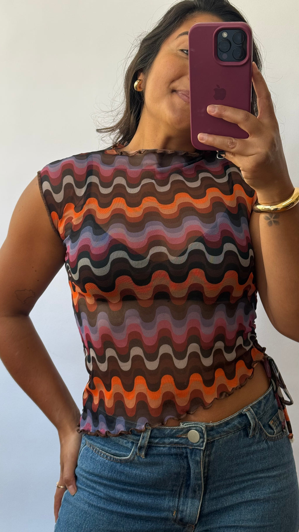 BRINDE - Blusa Tule Assimétrica
