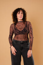 Blusa Tule Manga Comprida - Zebrada Marrom