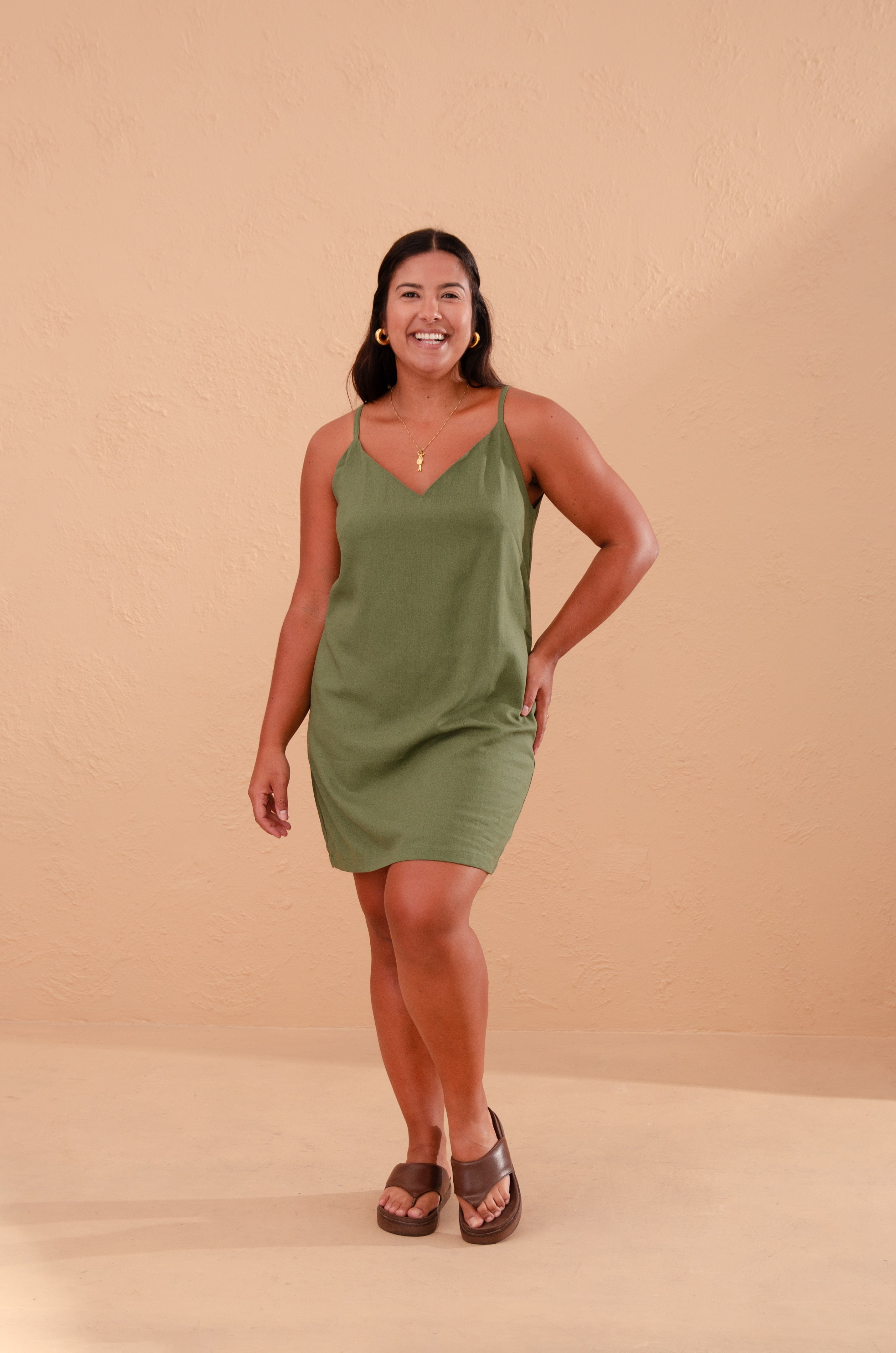 Vestido Natu Linho - Verde Militar